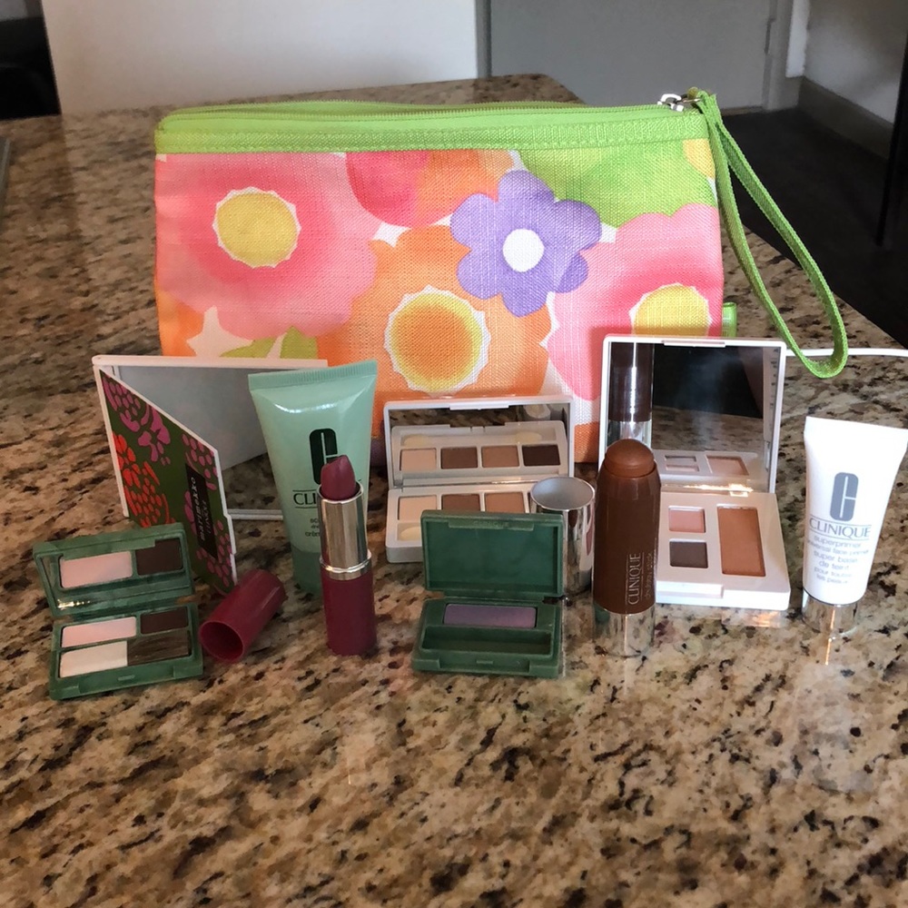 Clinique Makeup Lot